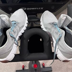 Asics Women's Light Gray Athletic Shoes